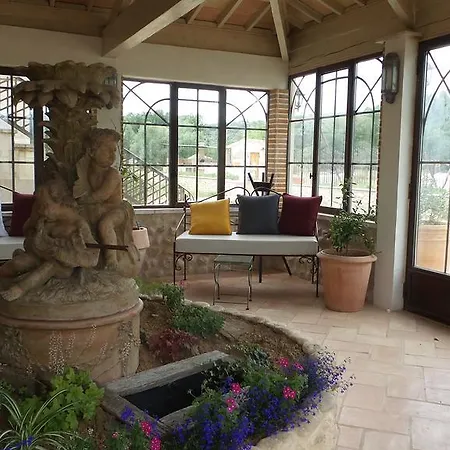 Bastide De Mazan 4*