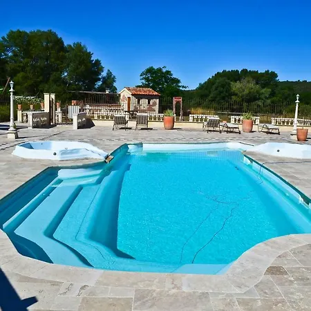 بيت ضيافة Bastide De Mazan 4*