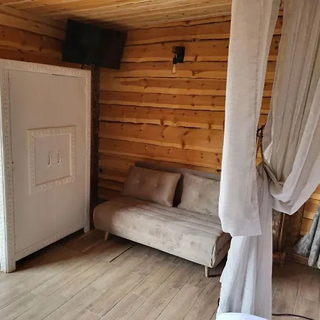 Bastide De Mazan 4*