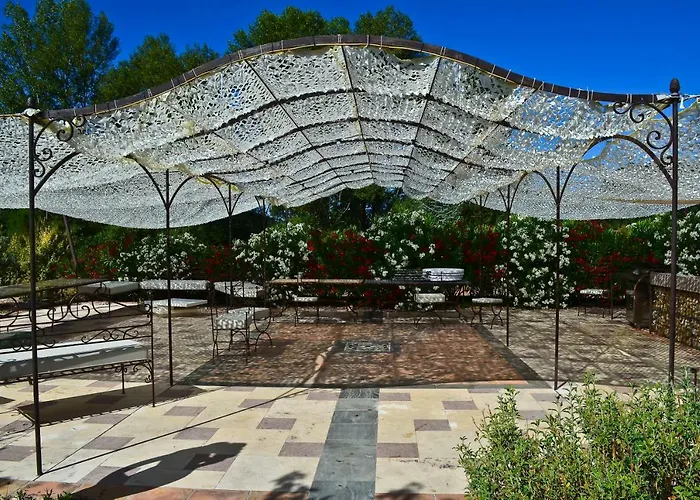 Bastide De Mazan Гостевой дом Рьез