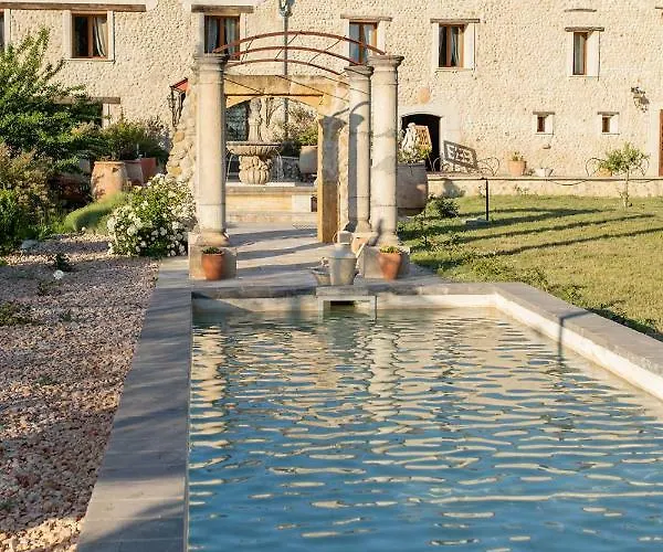 Bastide De Mazan Гостевой дом 4*